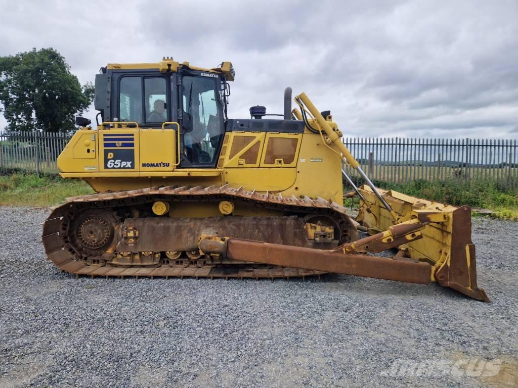 Komatsu D 65 PX-18 Crawler dozers