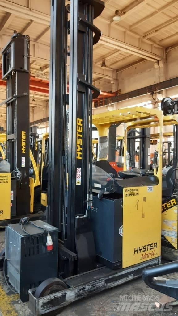 Hyster R1.6H Reach trucks
