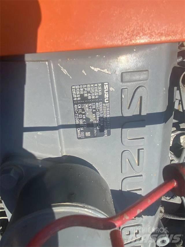 Hitachi ZX 200-3 G Crawler excavators