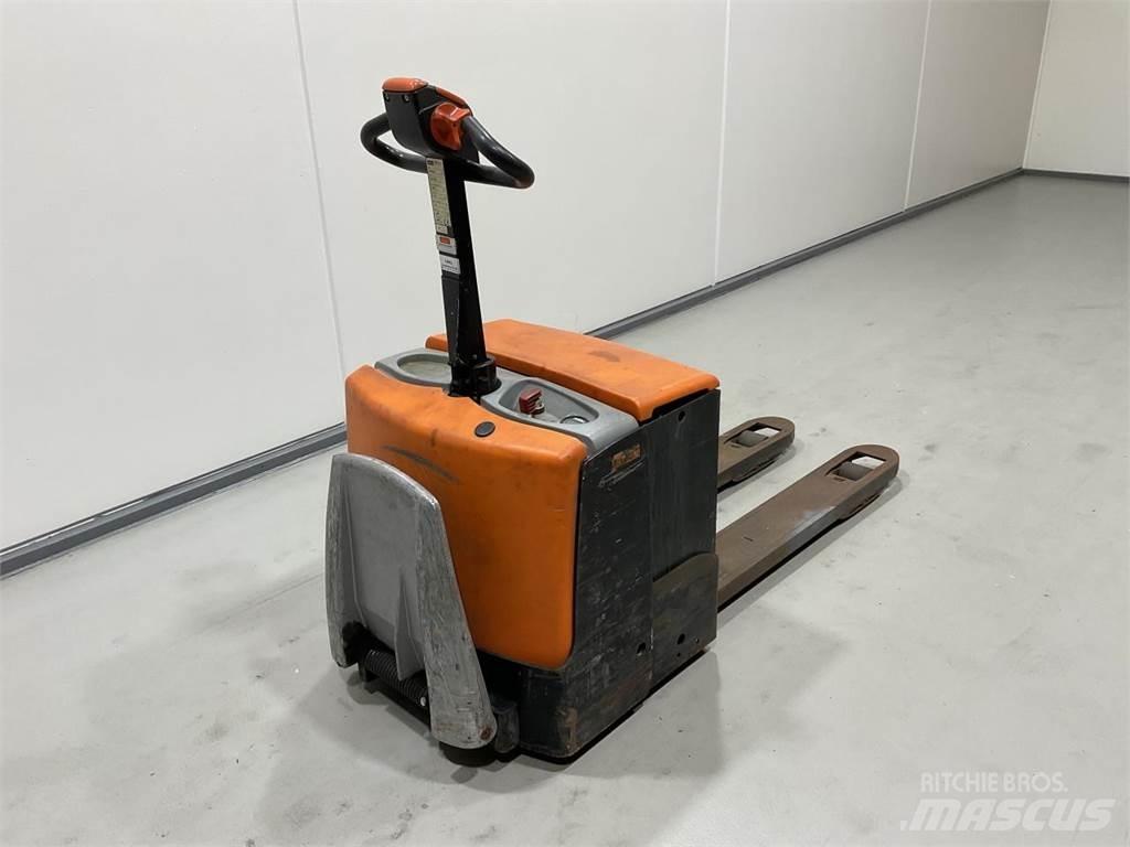 Rocla T20ACP Low lifter with platform