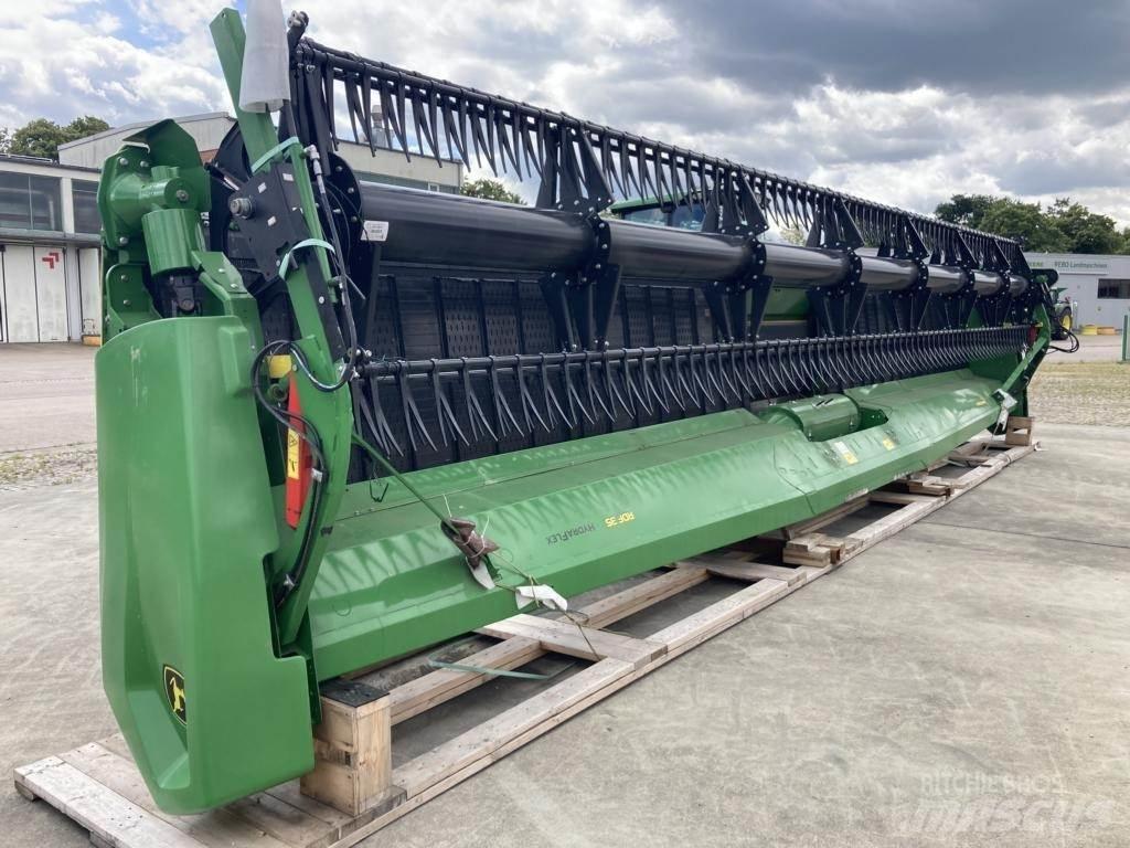 John Deere RDF35 Harvester heads