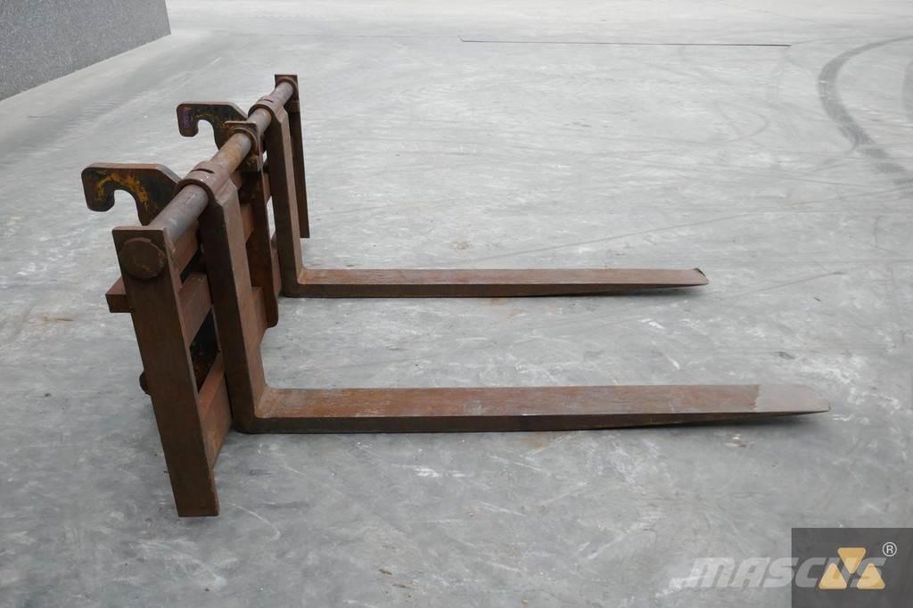 CAT 966/972 Forks Transportation - Others