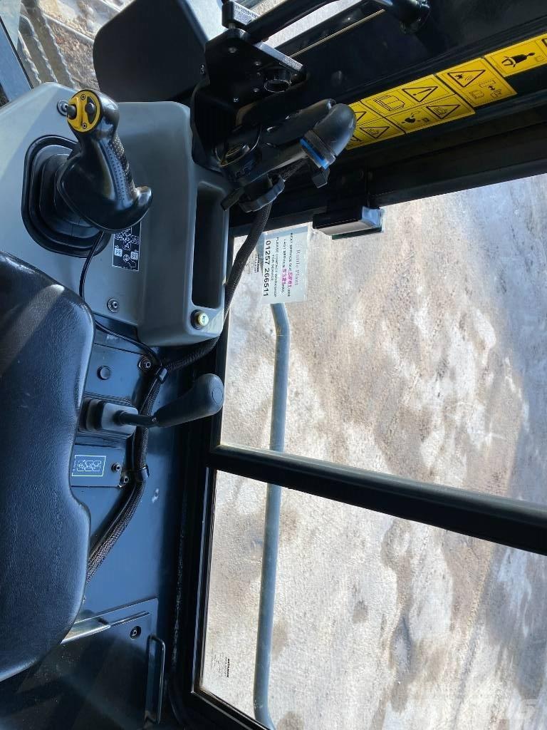 Komatsu D 61 PX-15 Crawler dozers