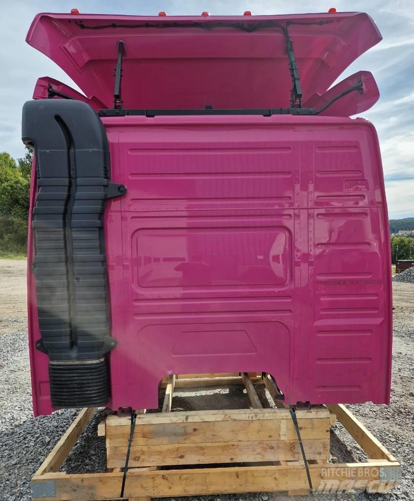 Volvo FM cabin L2H2 Cabins and interior