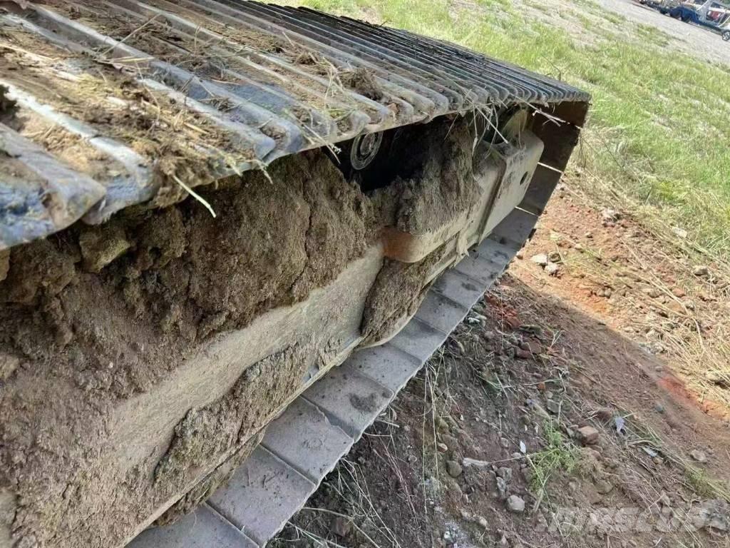 Komatsu PC 200 Crawler excavators