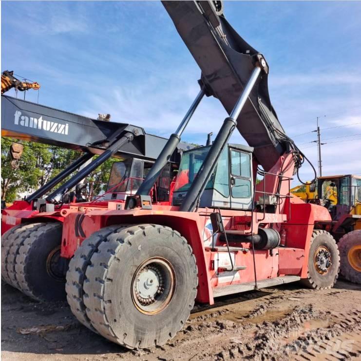 Fantuzzi CS 45 KM Reachstackers