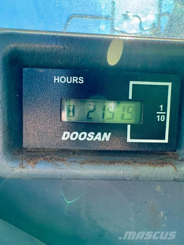 Doosan DX 140 LCR-7 Crawler excavators