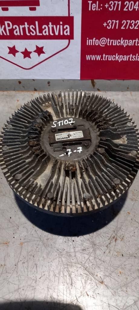 Scania 124.     1392261 Radiators