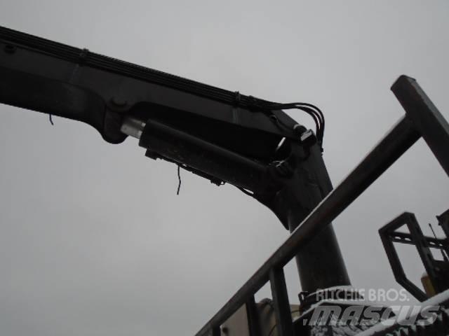Peterbilt 340 Crane trucks