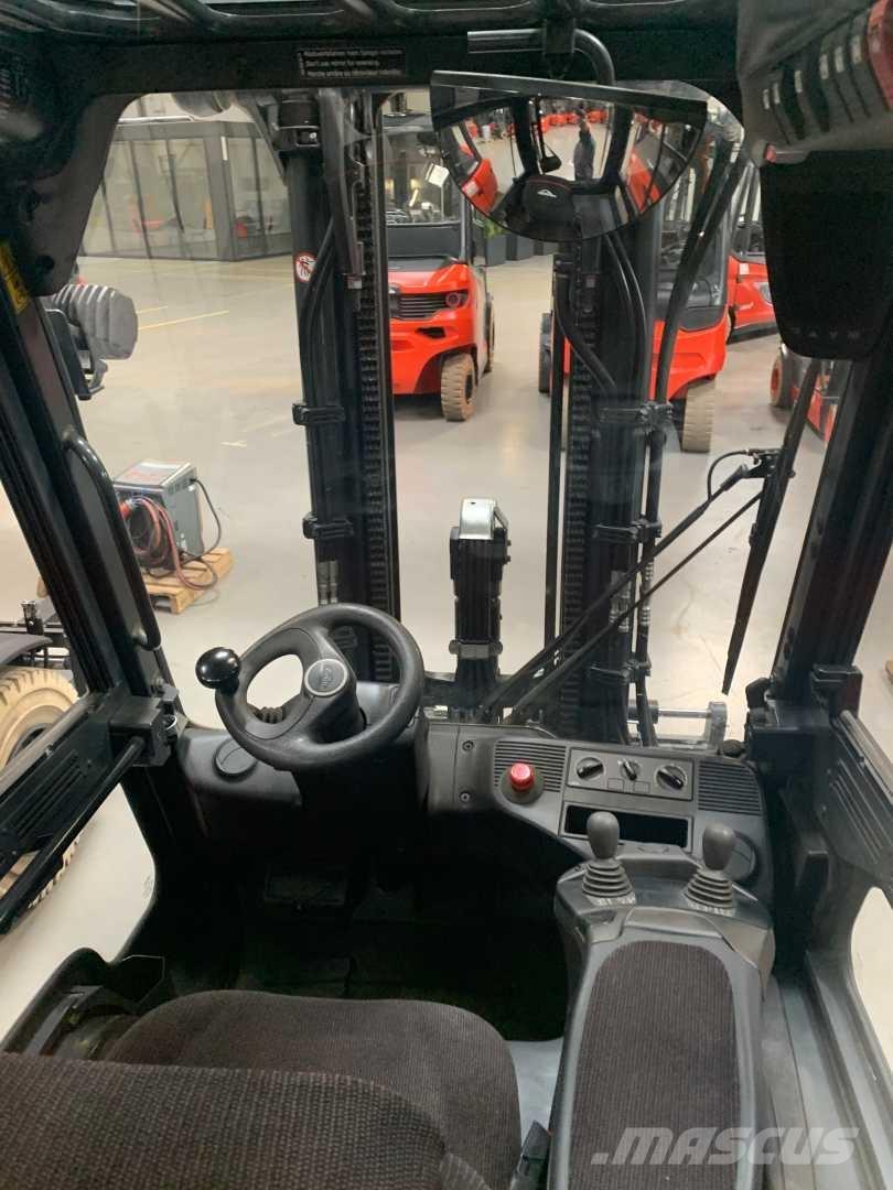 Linde E35L Electric forklift trucks