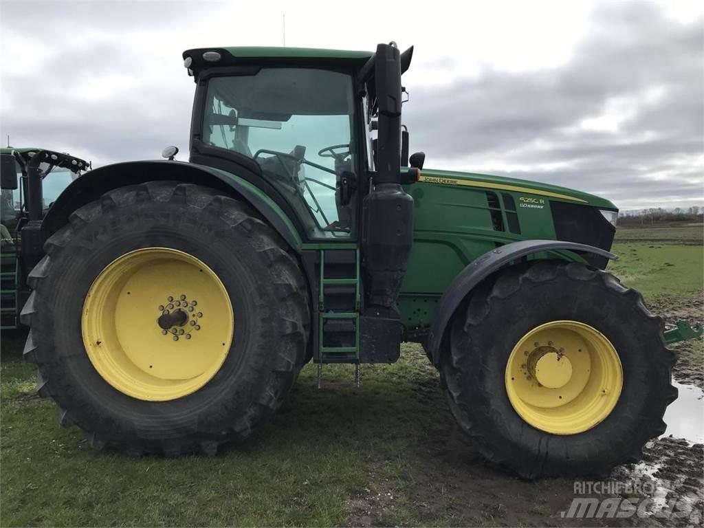 John Deere 6250R Tractors