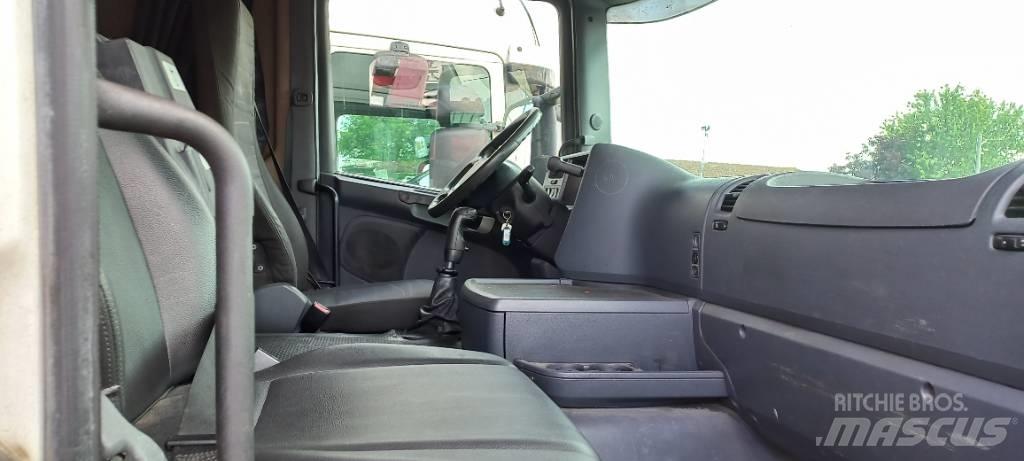 Scania 440 Tractor Units