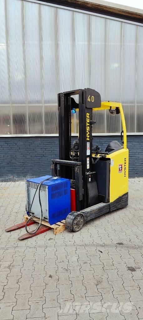 Hyster R 1.6 Reach trucks