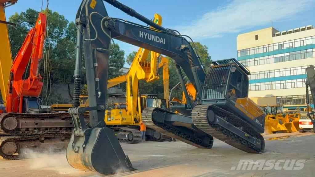 Hyundai 305lc-9t Midi excavators  7t - 12t