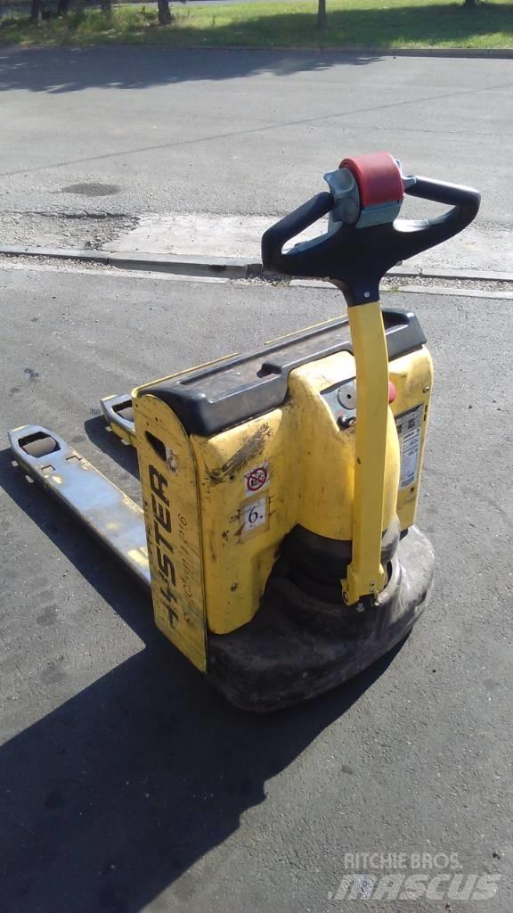 Hyster P1.6 Low lifter