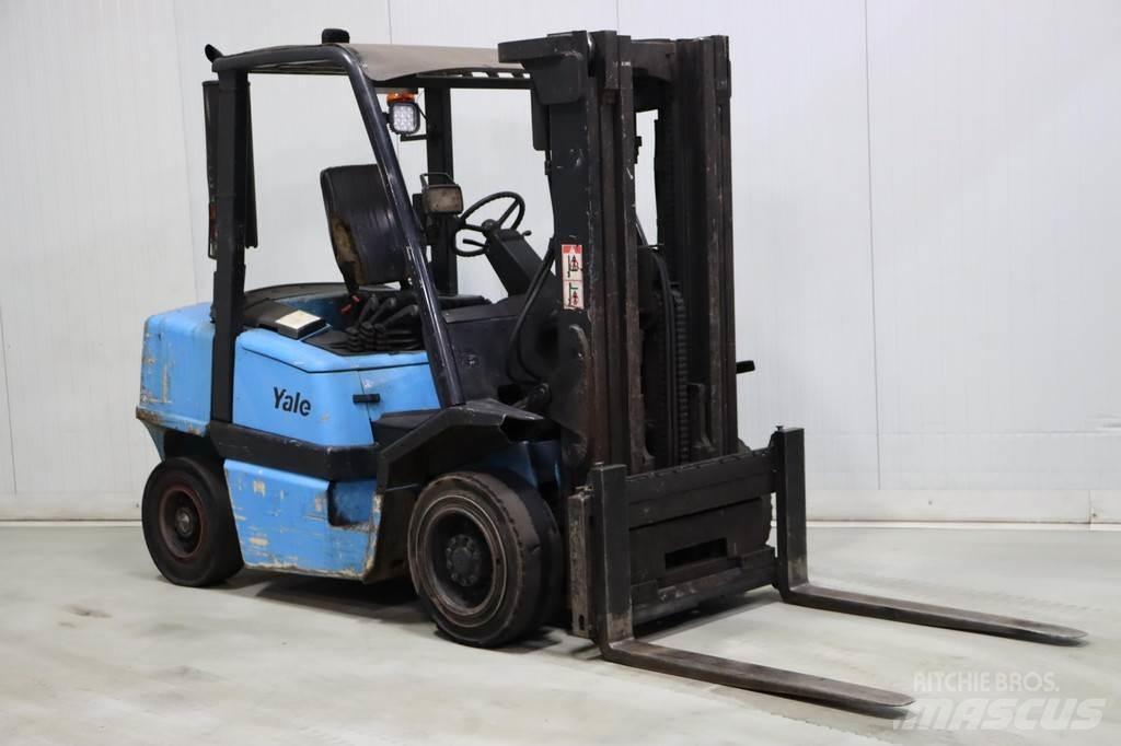 Yale GDP40LJ Diesel trucks
