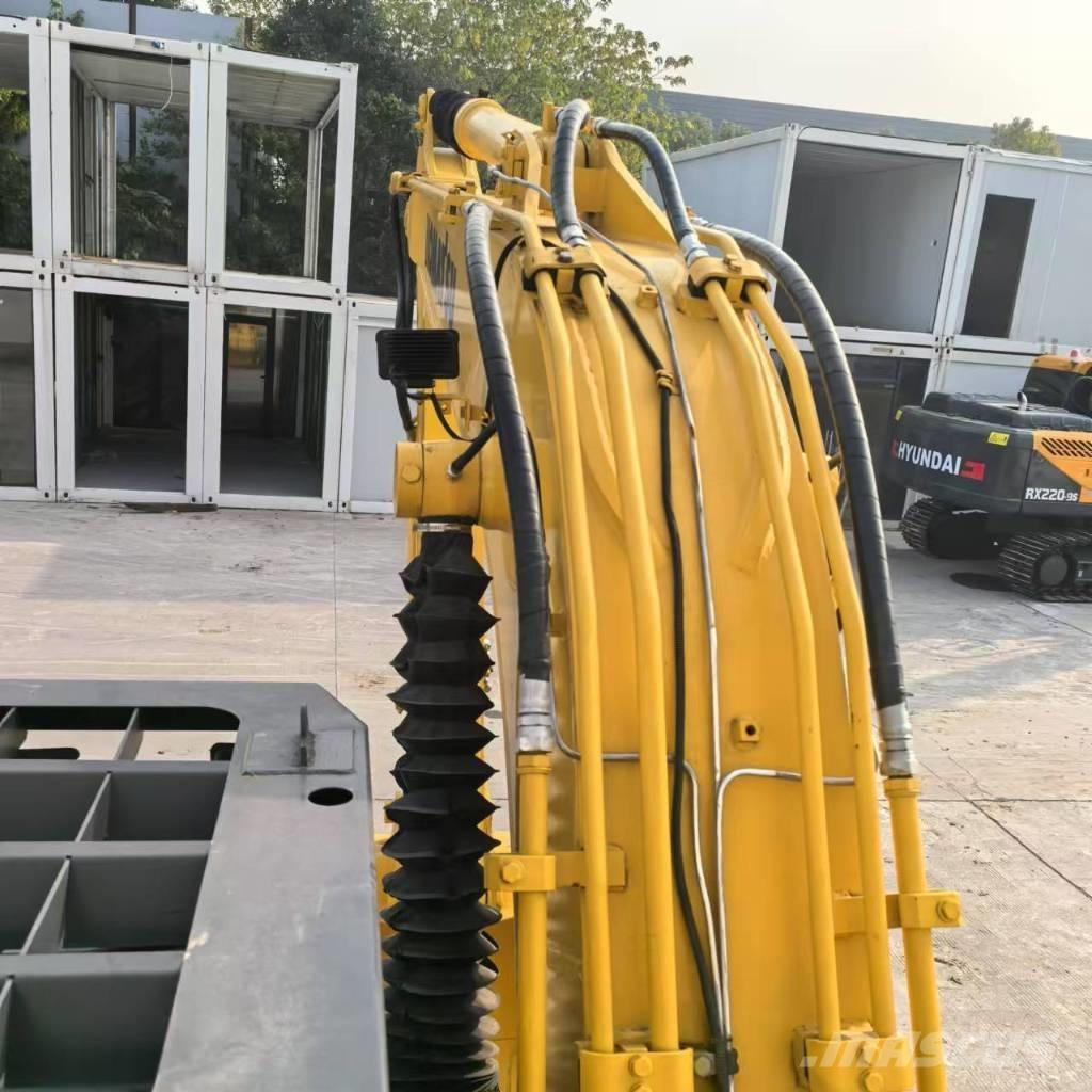 Komatsu PC 130 Mini excavators < 7t (Mini diggers)