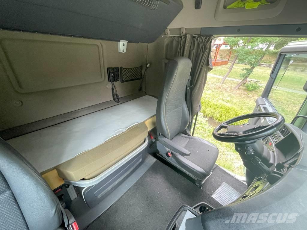 Scania R 490 Tractor Units