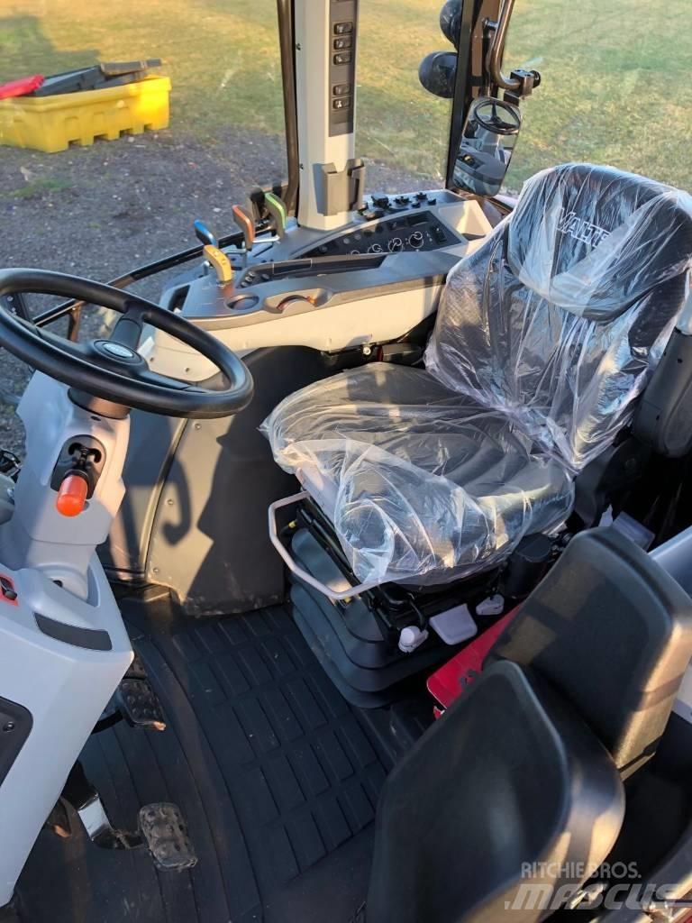 Valtra G125EA Tractors