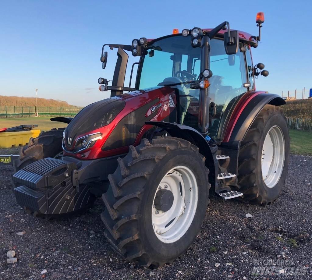 Valtra G125EA Tractors