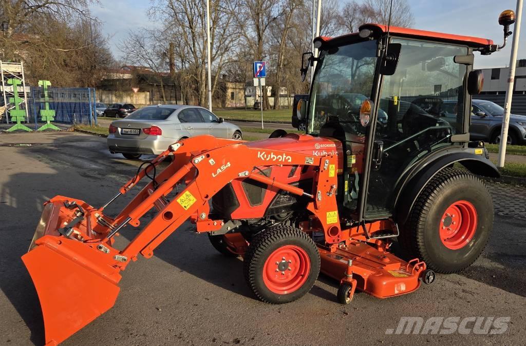 Kubota LX401 Compact tractors