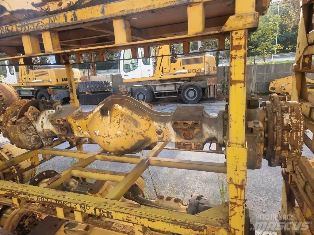 Volvo A25C Axles