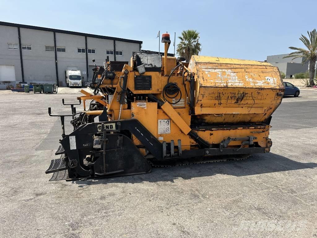 LeeBoy 5000 Asphalt pavers