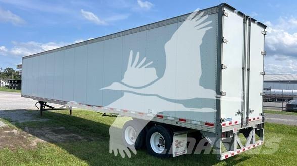 Vanguard VIP Box body trailers