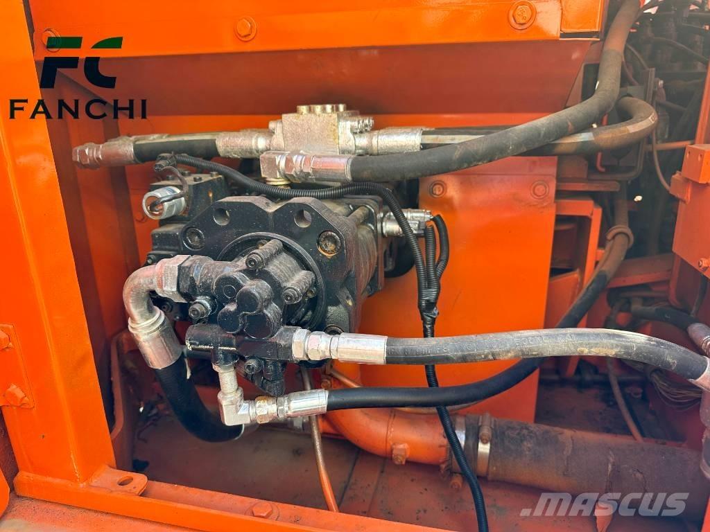 Doosan DX 140 LC Crawler excavators