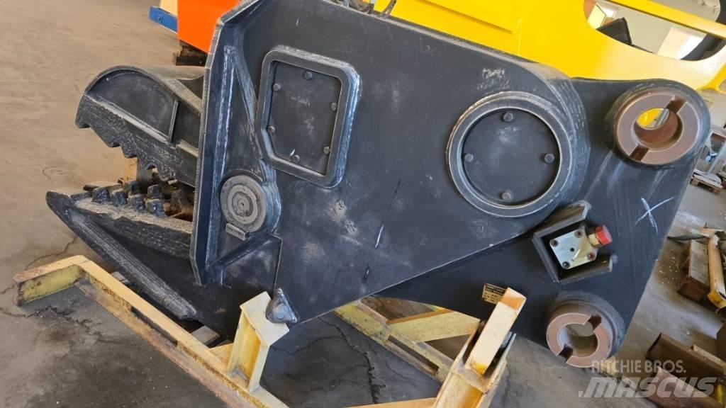 Unimet UP850 Pulveriser (Demolition Crusher ) 