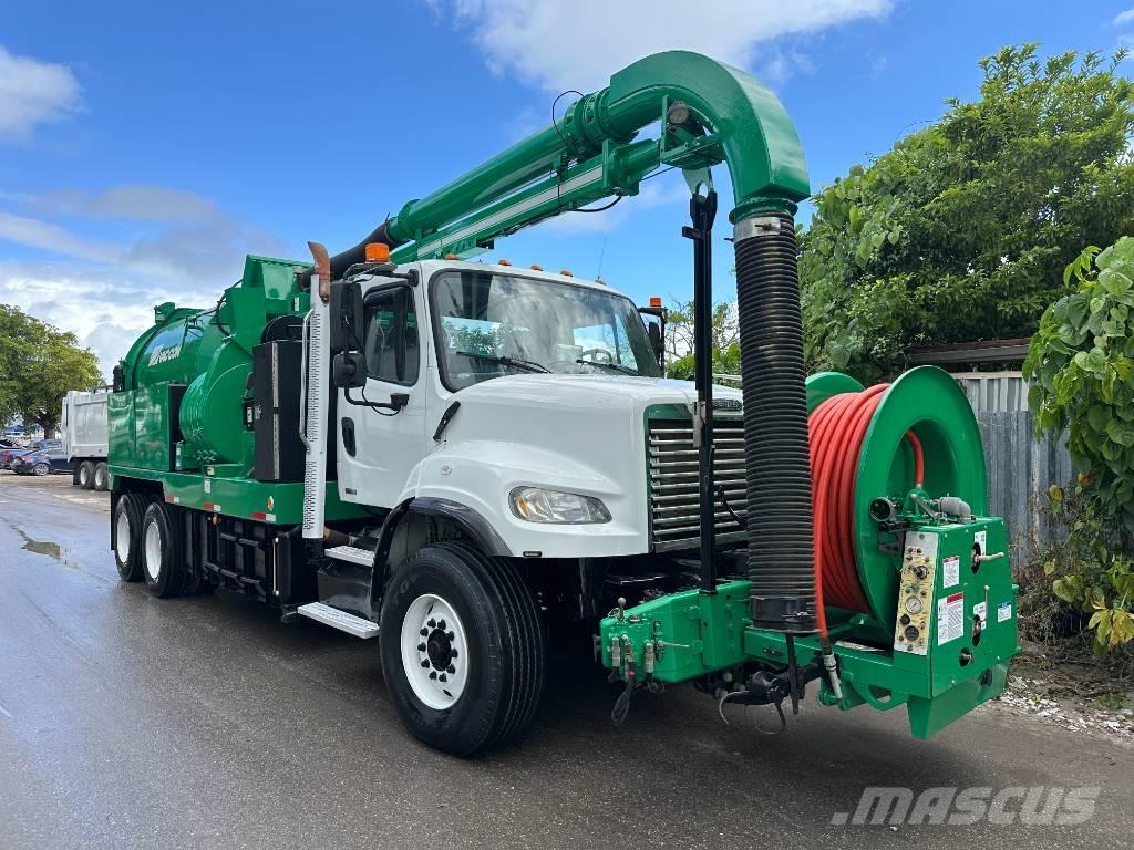 Freightliner M2 Combi / vacuum trucks
