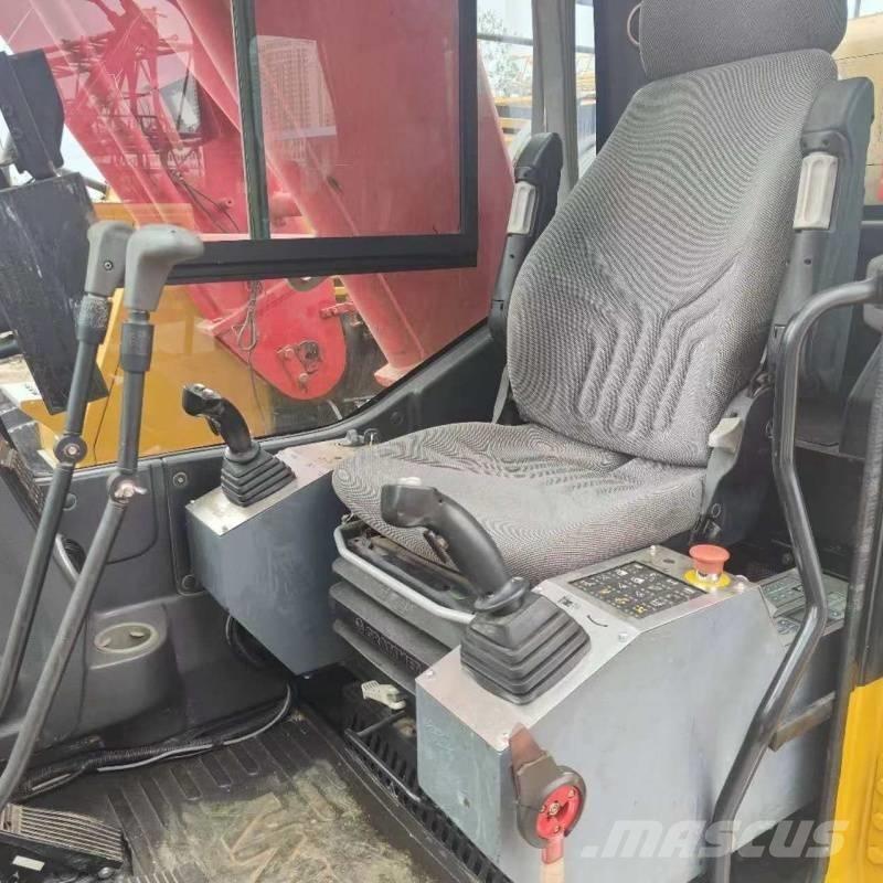 Sany SCC1000A Tracked cranes