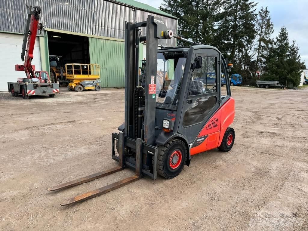 Fenwick H30 Evo Diesel trucks