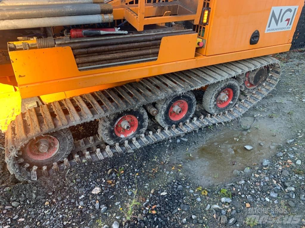  Geotech 607 Surface drill rigs