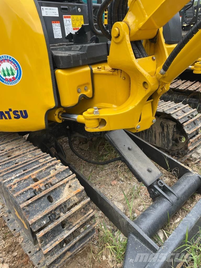 Komatsu PC 20 Crawler excavators