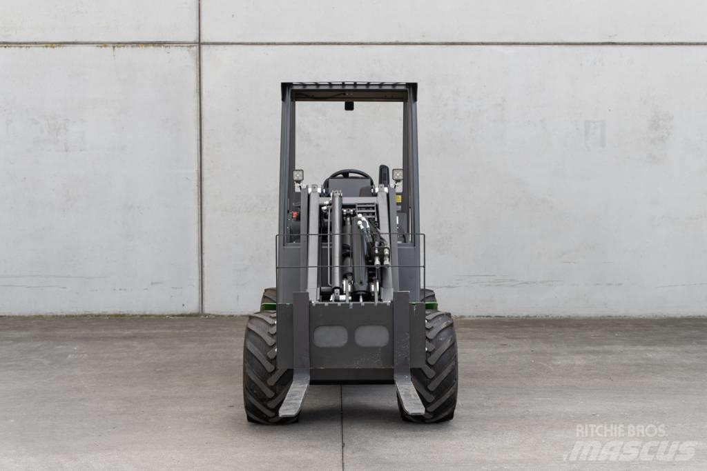 Cast 800 ECO Mini loaders