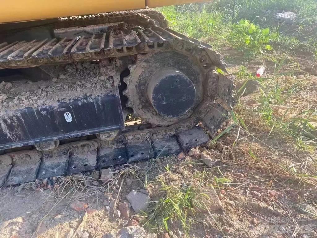 CAT 307 Crawler excavators
