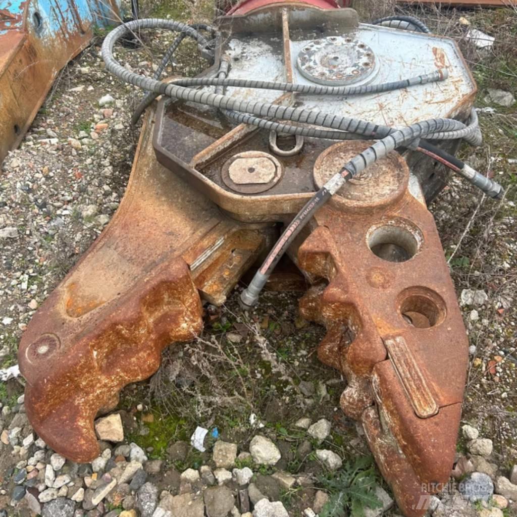 Demarec DLP 30 Pulveriser (Demolition Crusher ) 