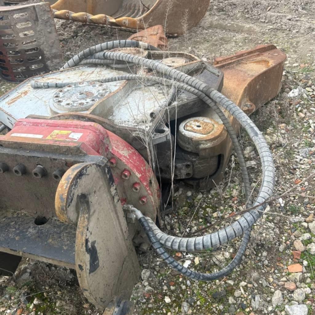 Demarec DLP 30 Pulveriser (Demolition Crusher ) 