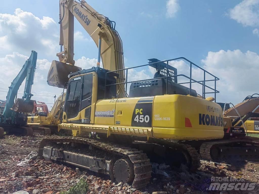 Komatsu PC450-8 Crawler excavators