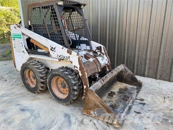 Bobcat 753 Skid steer loaders
