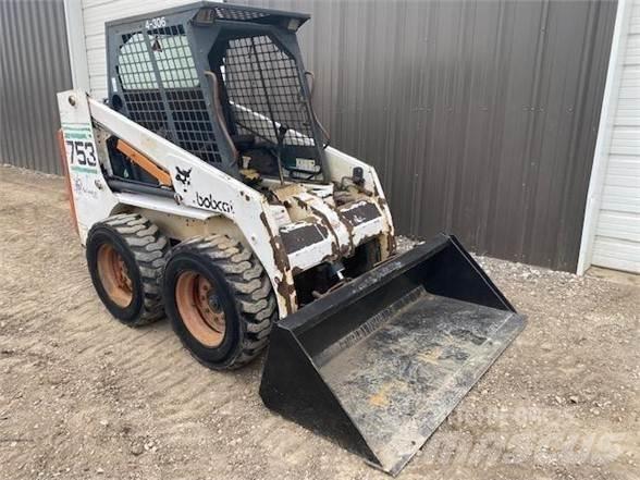Bobcat 753 Skid steer loaders