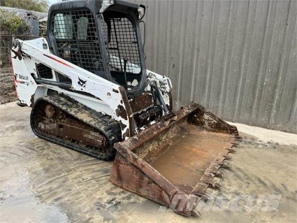 Bobcat T450 Skid steer loaders