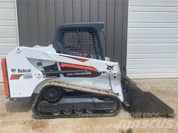 Bobcat T550 Skid steer loaders