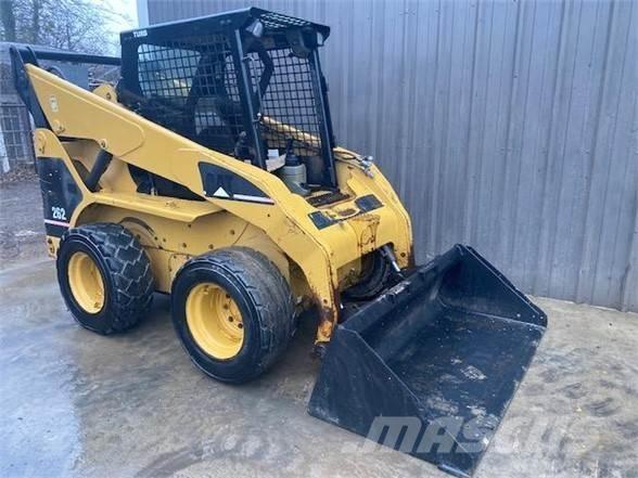 CAT 262 Skid steer loaders