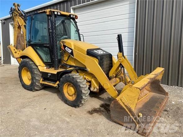 CAT 420F Backhoe loaders