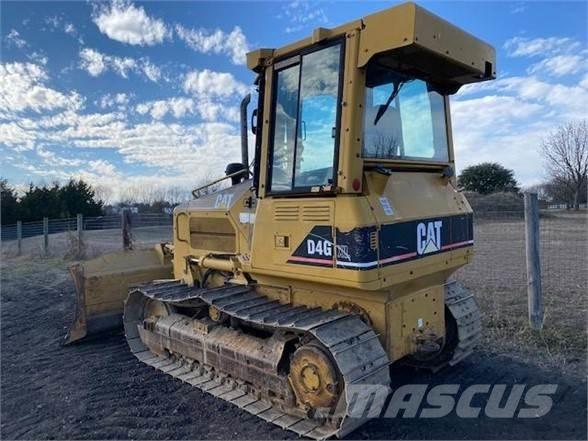 CAT D4G XL Crawler dozers