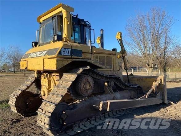 CAT D7H II Crawler dozers