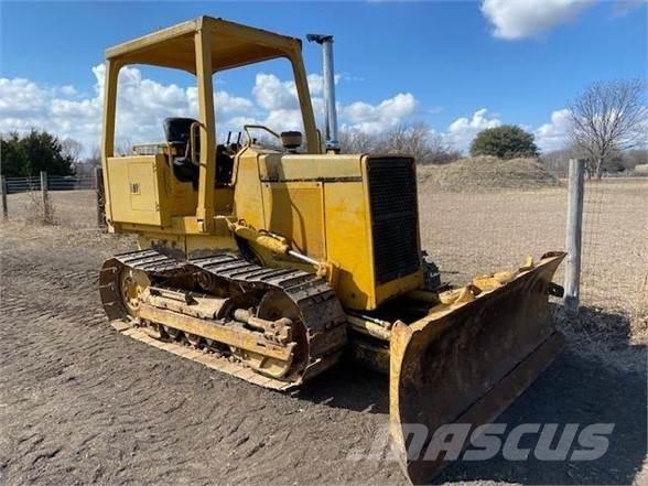 John Deere 450 Crawler dozers
