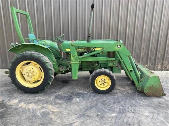 John Deere 850 Tractors